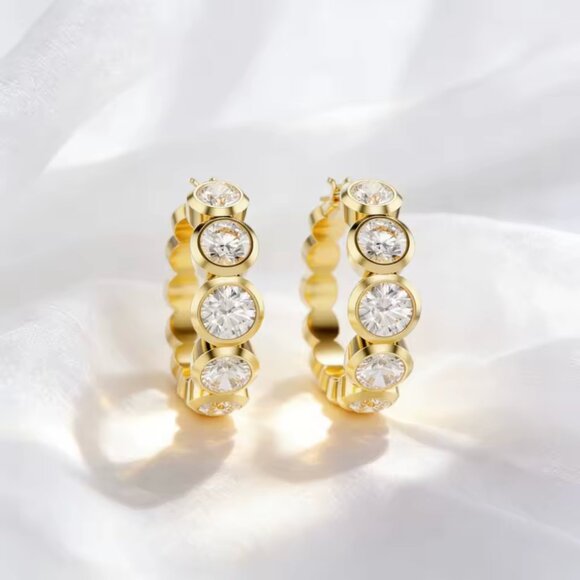 Swarovski Jewelry - Swarovski Elegant S925 18k Large Bazel Circle Earrings Classic Fashion Hoop Box